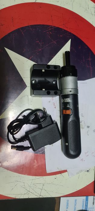 Aparafusadora pequena