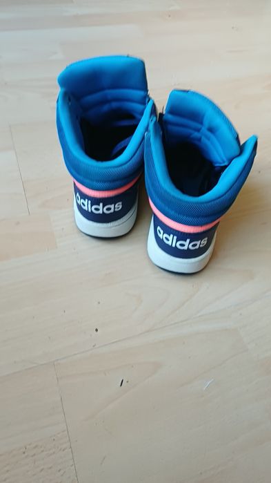 Buty marki Adidas wysokie 39 rozmiar