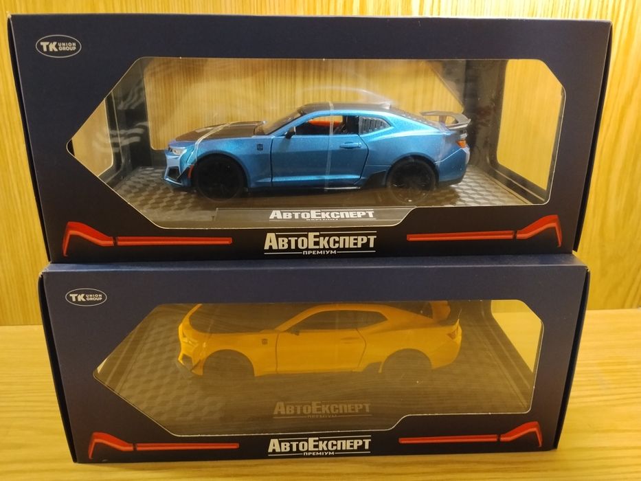 Модель машин Chevrolet Camaro 1:24 автоэксперт металл свет звук Камаро