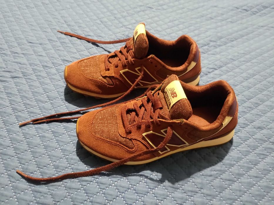 New Balance 996 - Ténis/Sapatilhas Cor-de-Vinho/Bordeaux - Tamanho: 38