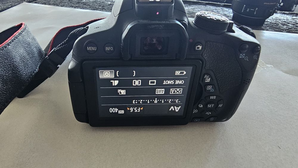 Canon 700d + 18-55 stm