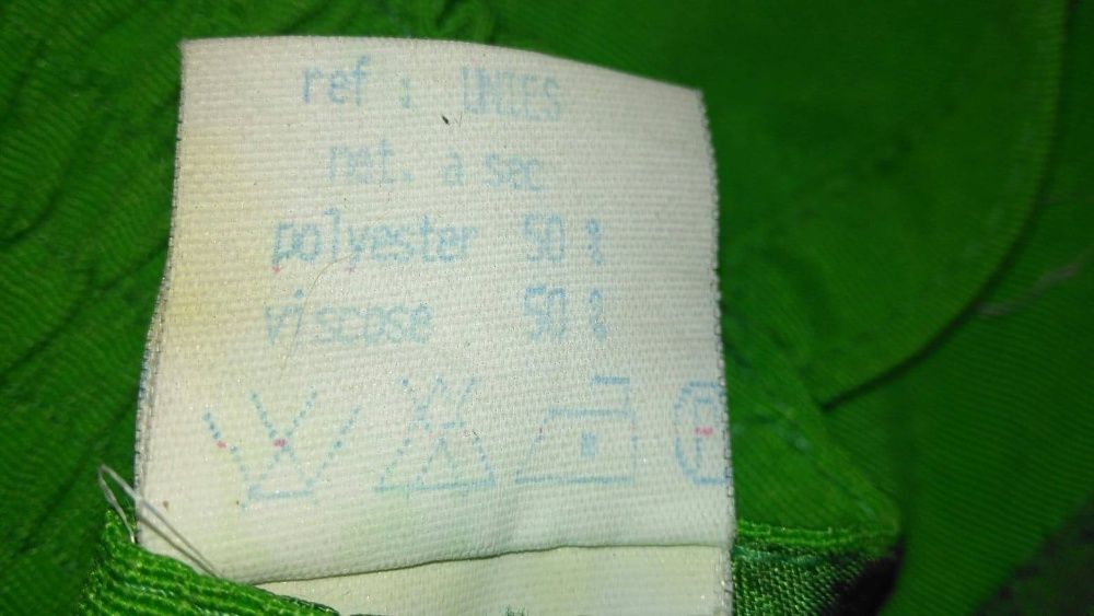 Vestido de cerimónia, com casaco, muito bonito e elegante