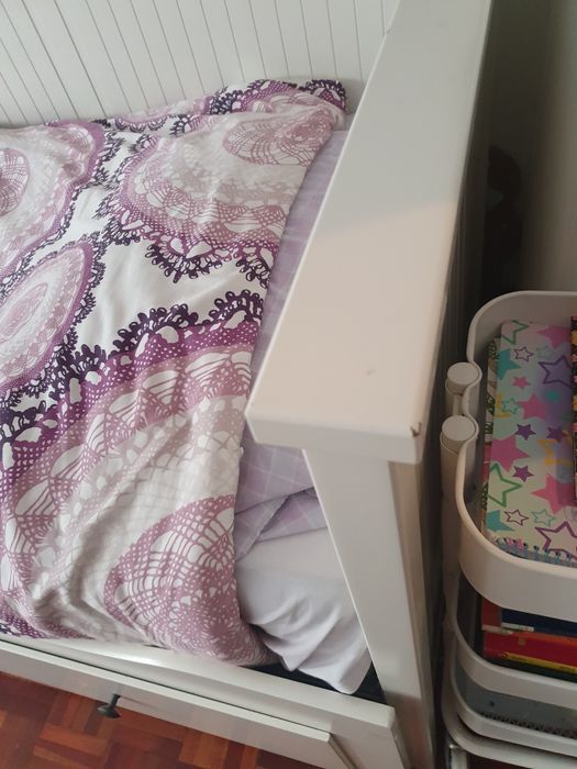 Cama Hemnes do ikea