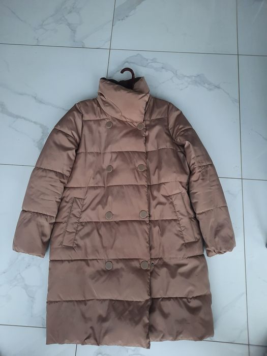 Стильний пуховик