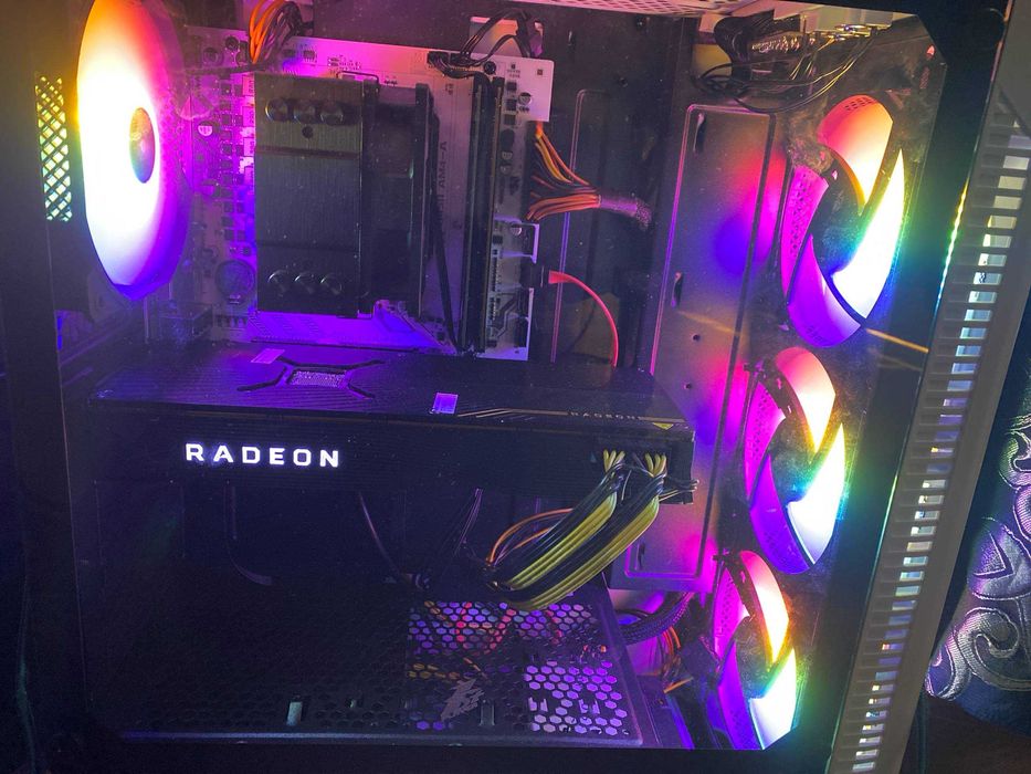 ПК Ігровий комп'ютер Ryzen 5 3600X AMD RX 5700 XT RAM 16 GB DDR4