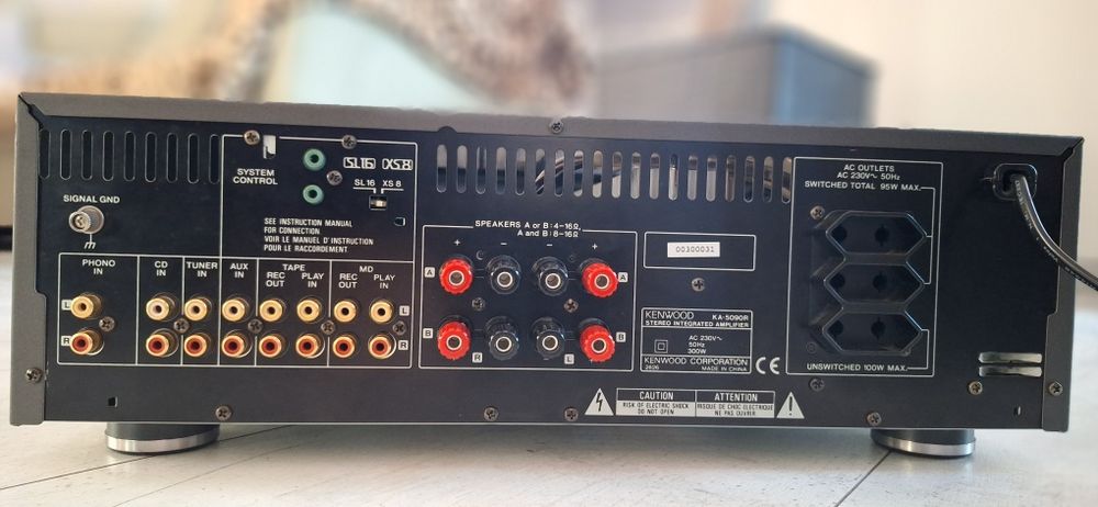 Wzmacniacz KENWOOD KA-5090R  2x90W dynamika 105 db dampfing factor 250