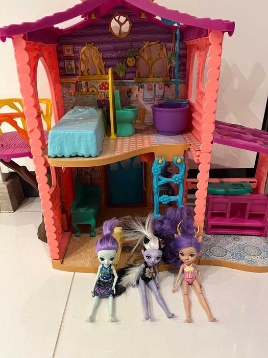 ENCHANTIMALS Domek Jelonków + 3 Lalki