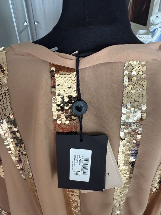 Narzutka Twinset rozm. Uniwersalny- nowa