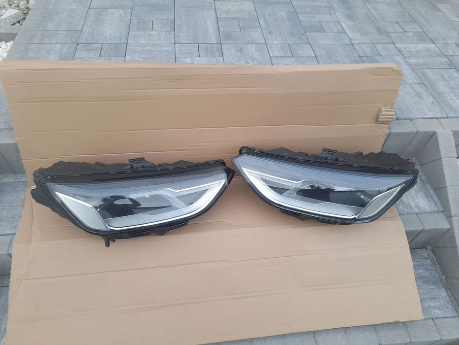 AUDI A4 B9 LIFT LED LAMPA PRZEDNIA PRAWA 19->