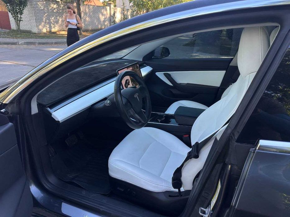 Tesla Model 3 2018 в Одесі