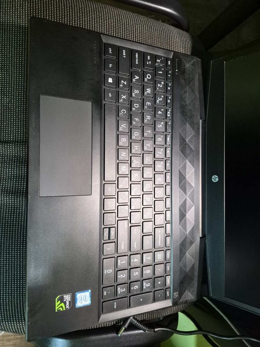 Ігровий ноутбук  Hp 15-cx0048ur