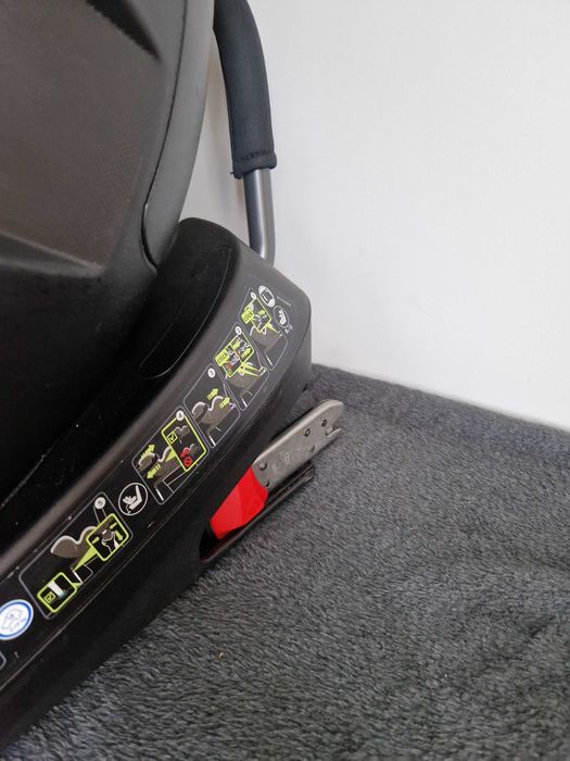 Fotelik samochodowy Britax Römer Dualfix 2R