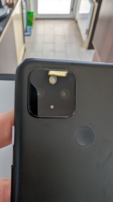 Google Pixel 4a 5g ( не працюють камери, без дисплея)
