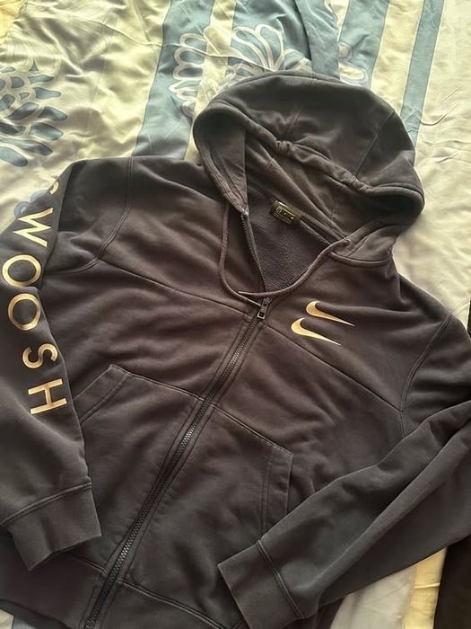 зипка найк swoosh