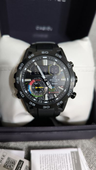 Casio EDIFICE Bluetooth ECB-40MP-1AEF