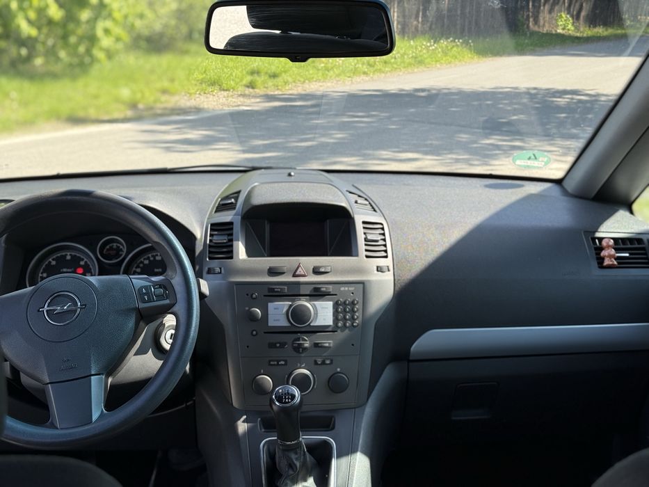 Opel Zafira B 1.9 150KM 2007 ROK
