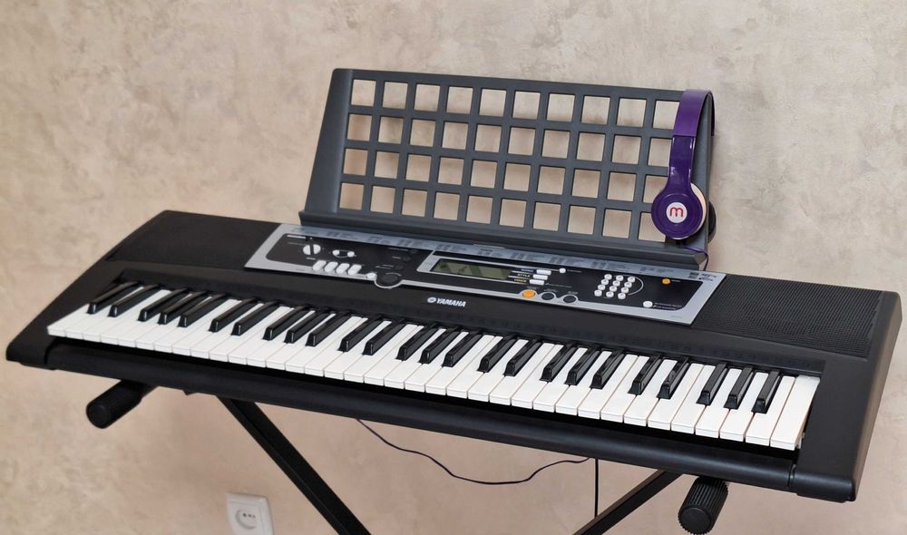 Синтезатор Yamaha YPT-210!!! Піаніно, клавіші.+ Подарунки!