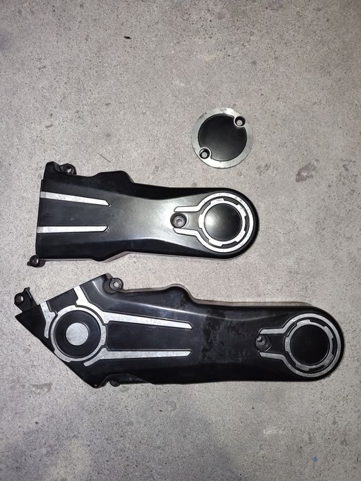 Tampas de motor/distribuição Ducati Scrambler