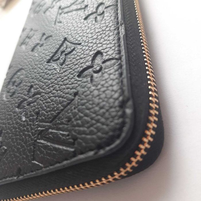 Гаманець Louis Vuitton чорний — стильний чоловічий жіночий аксесуар