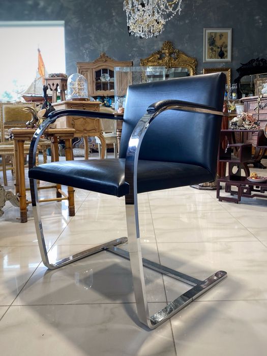 Ikoniczny Fotel Knoll stylowy design Bauhaus