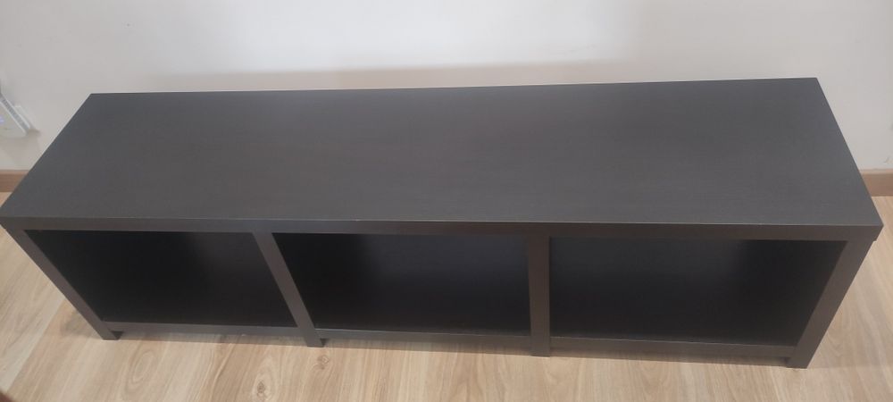 Móvel TV  para despachar.