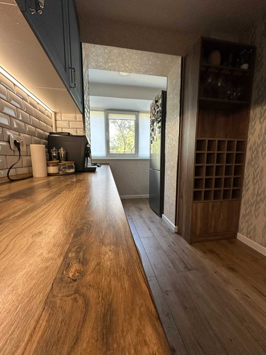 Купите классную  3-комнатную Левый берег Слобожанский!! БЕЗНАЛ - ДА!