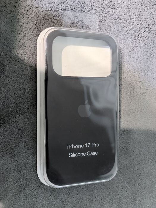 Чехол для Apple iPhone 17 Pro Black