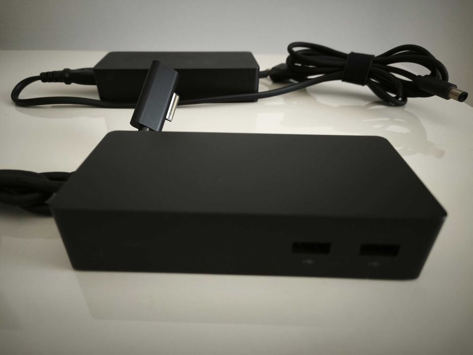 Microsoft Surface 1661 Docking station
