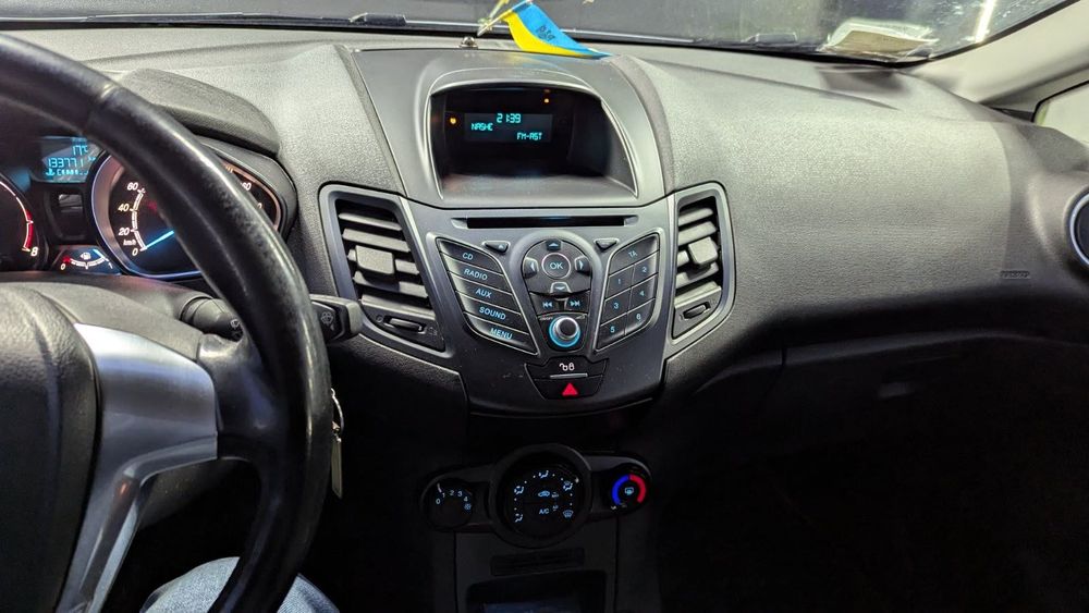 Продам автомобіль Ford Fiesta