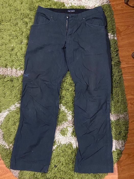 Вінтажні карго штани Arcteryx