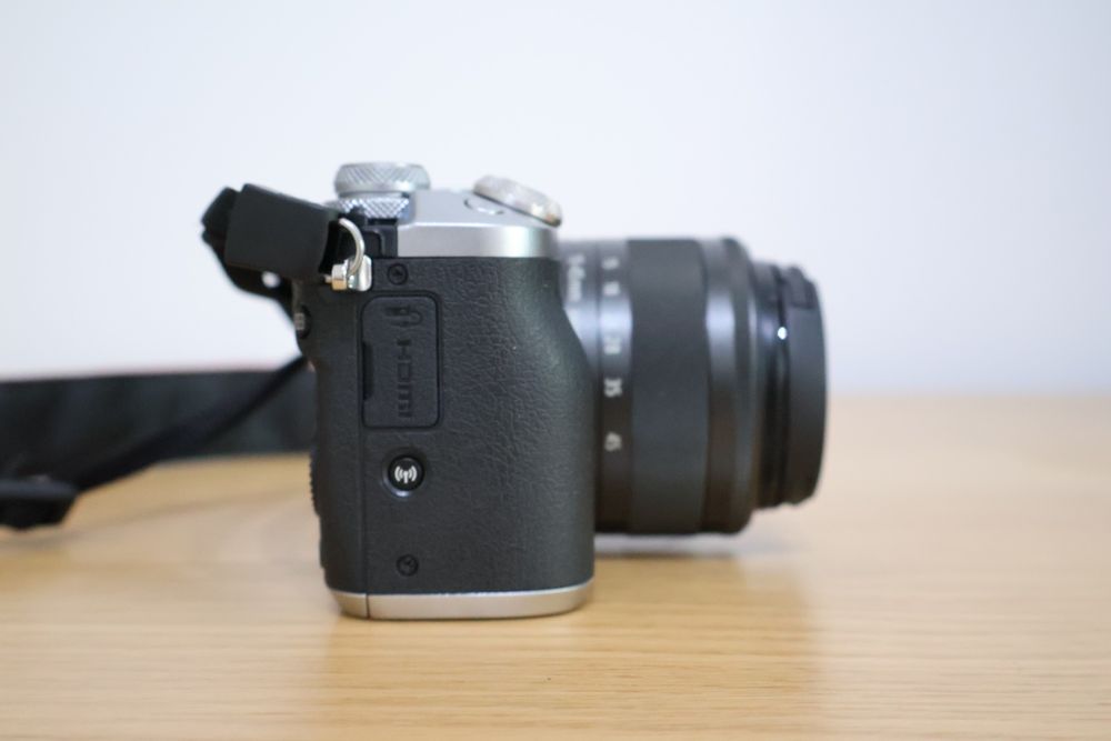Canon EOS M6 + EFM 15-45mm