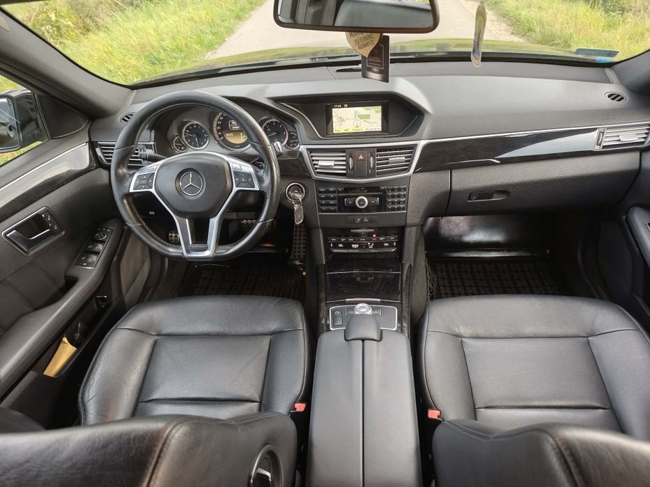 Mercedes Benz E350 CDI BlueEFFICIENCY