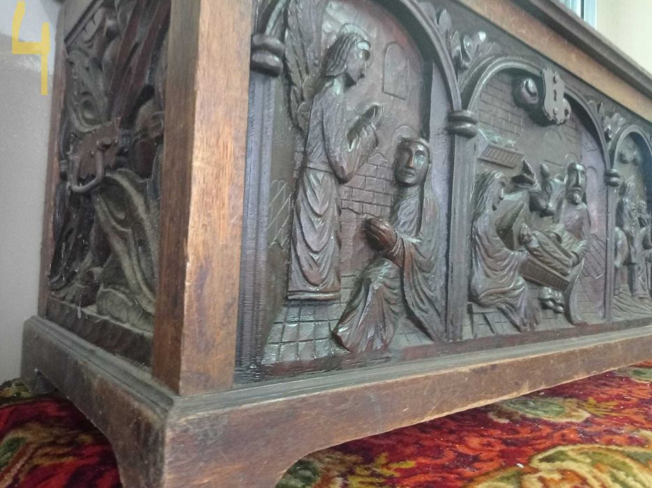 Arcas e baús diversos