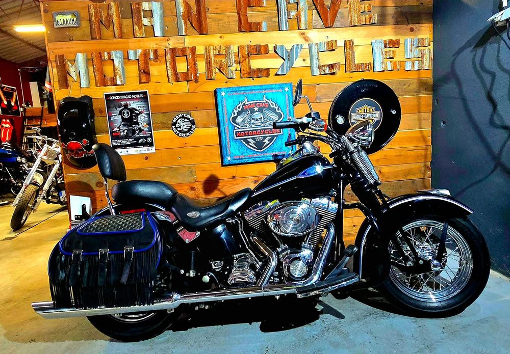 Harley-Davidson FLSTS  HARLEY Softail Springer