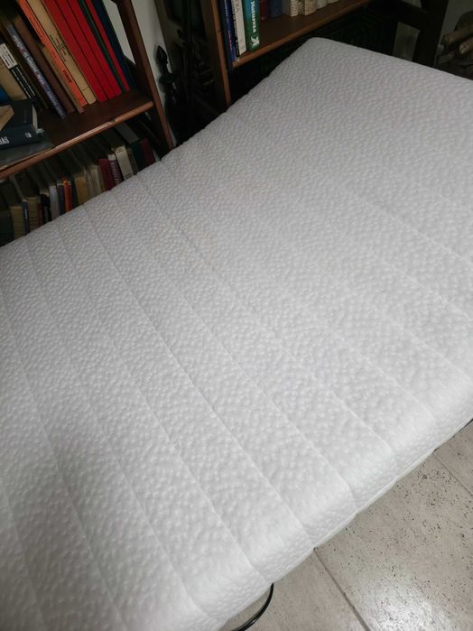 Cama elétrica e colchão