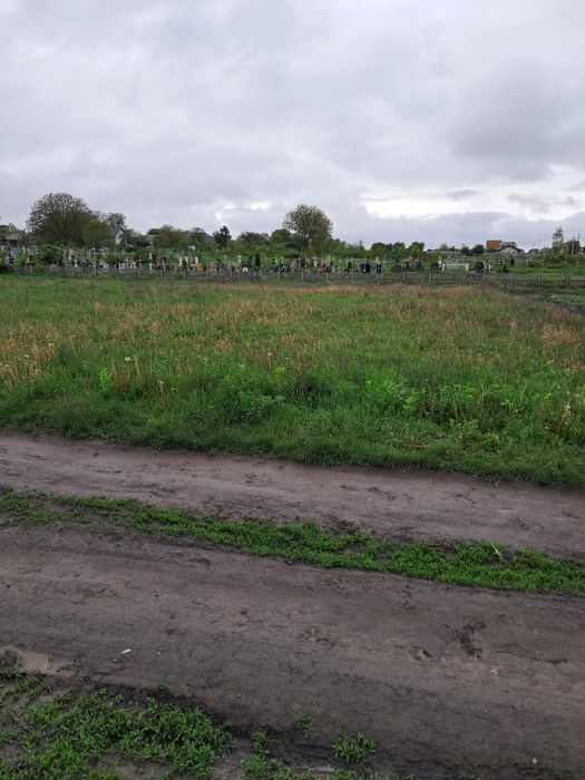 Продам участок,в с.Щітки.Вінниця.9соток,під  садівництво.