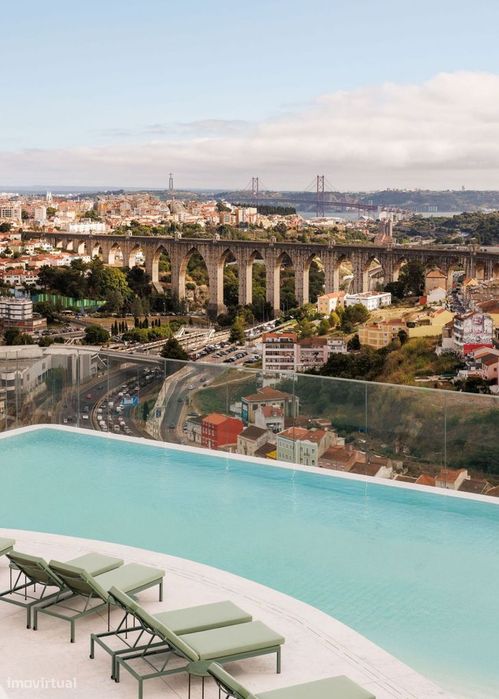 Apartamento T4 + 1 com piscina, Nova Campolide, Lisboa