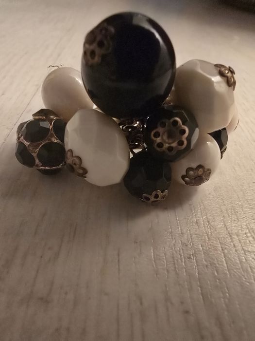 Pierścionek kulki duży stan idealny