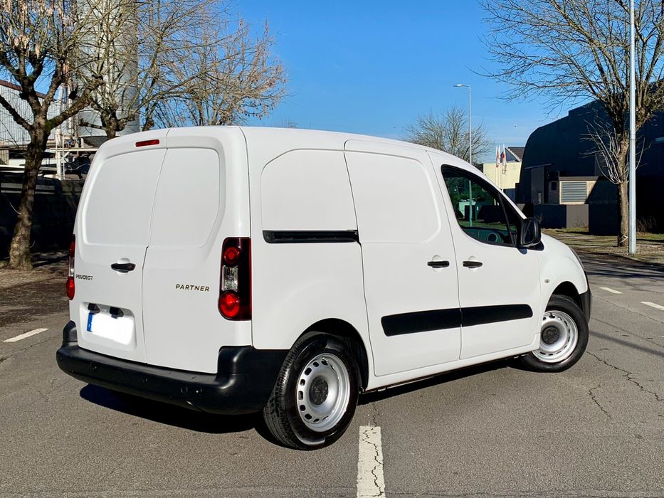 Peugeot Partner 1.6 Hdi 100cv AC/3Lugs./Garantia