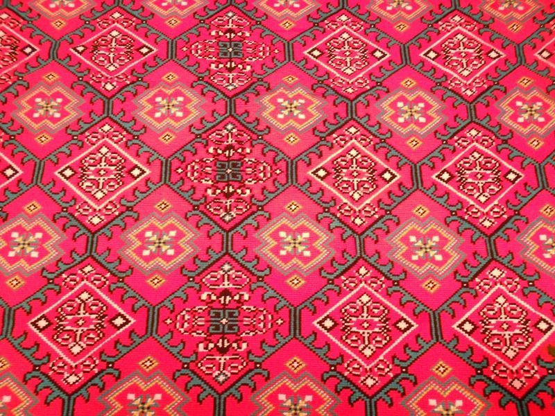 Розкішний килим, ручної роботи