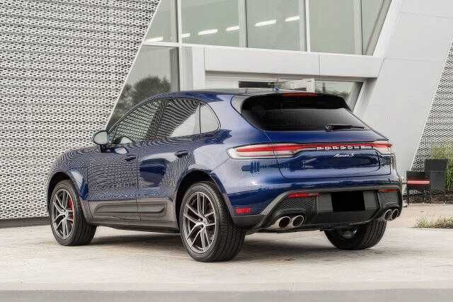 2022 Porsche Macan S