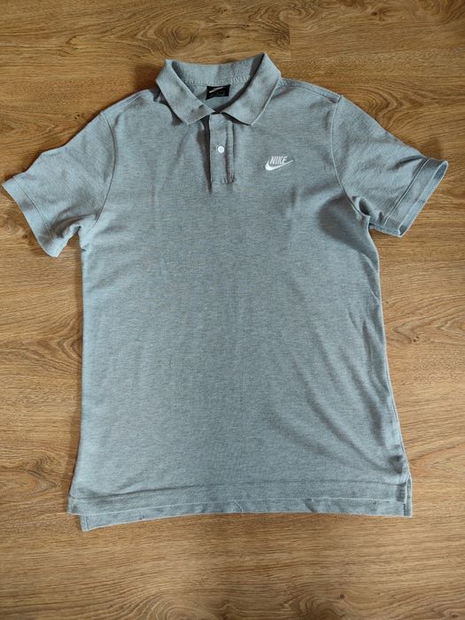 T-shirt Koszulka z kołnierzykiem Nike M