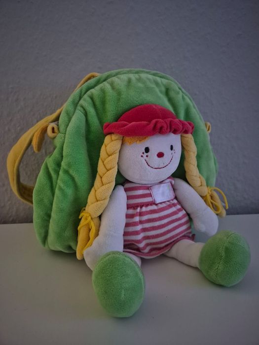 Plecaczek z lalką do przedszkola plecak dla dziewczynki LALA