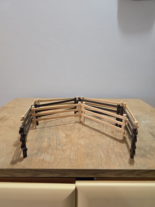 Schleich zestaw 10 płotków ogrodzenie