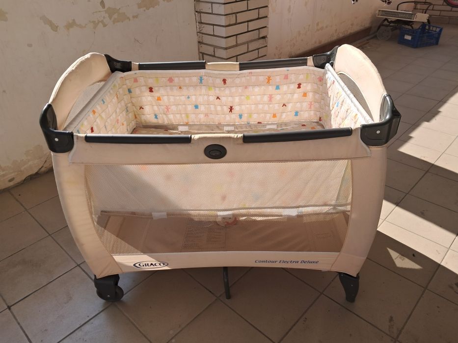 Кроватка манеж graco