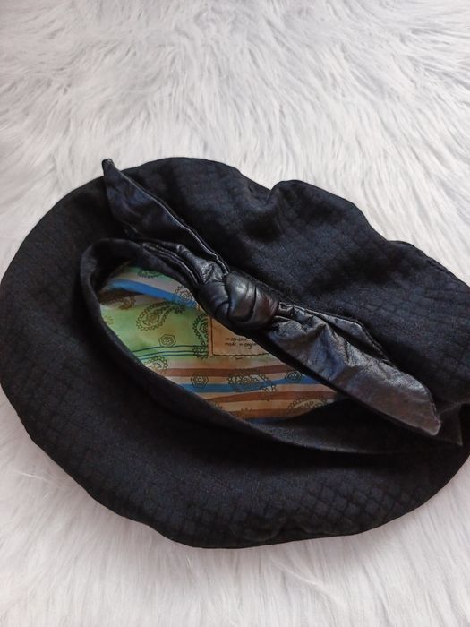 Beret,Jane Best, 3-4 lata, czarny, kwiat ze skóry nat, obw gł 50 cm