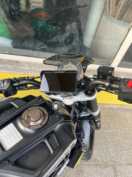 husqvarna svartpilen 125