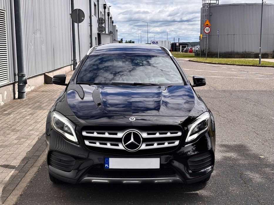 Mercedes-Benz GLA 250 4Matic AMG Line