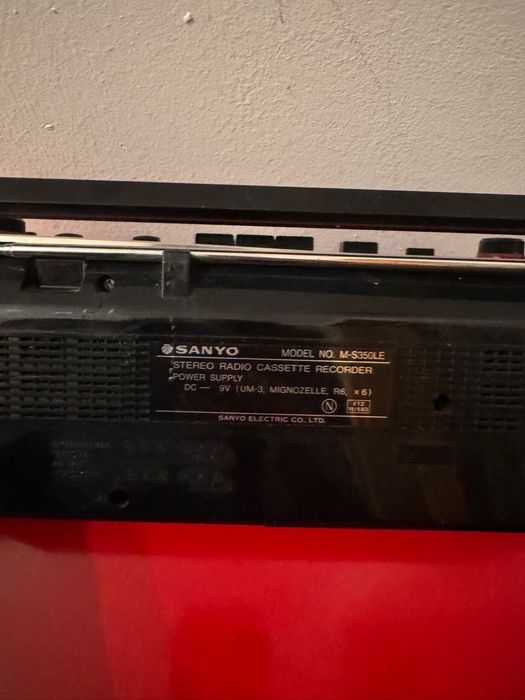 Продам SANYO M-S350LE