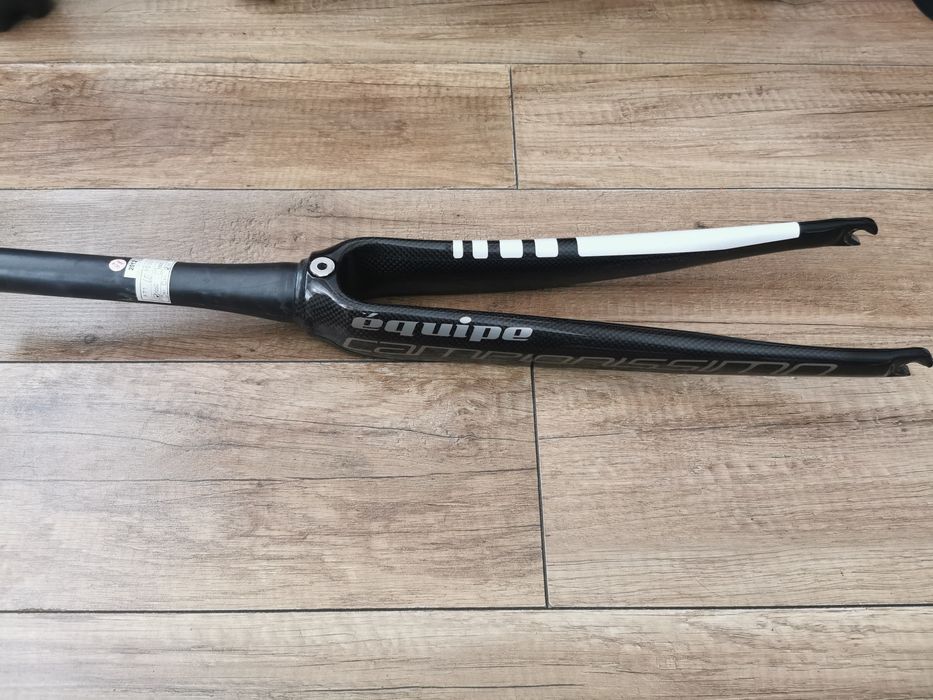 Carbonowy widelec Goomah Assos G731, szosa